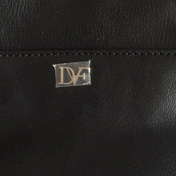 NEW DVF 440 Mini Chain Black Leather handbag - Picture 6 of 6